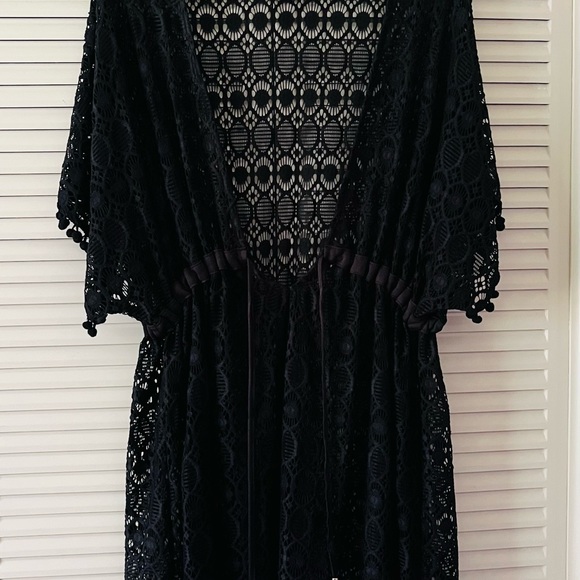 Wave Zone NWOT and never worn size Medium Swim Cover Up in Black. - Picture 7 of 9